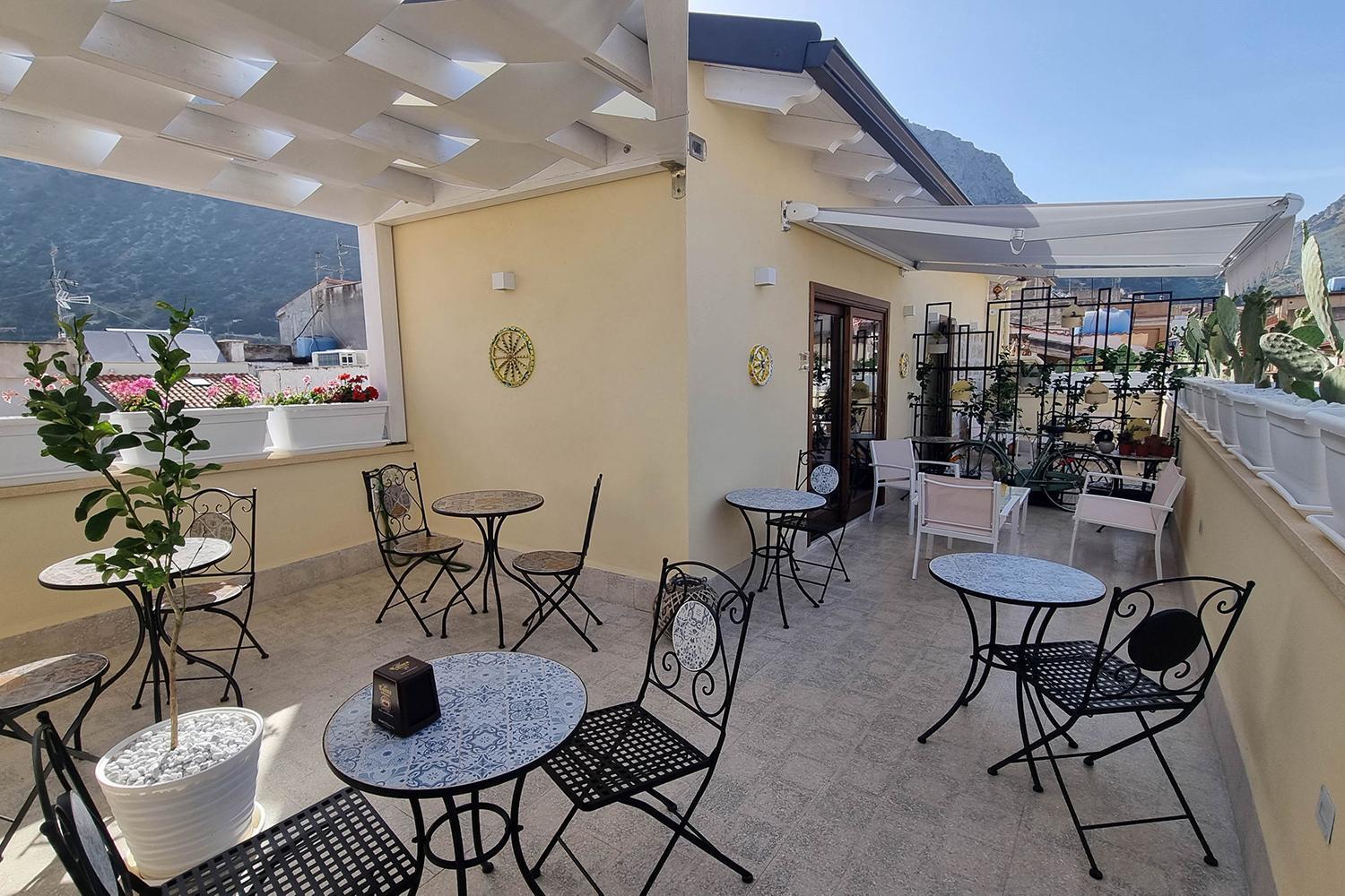 Le Tre Ninfe Cinisi Bed & Breakfast ภายนอก รูปภาพ